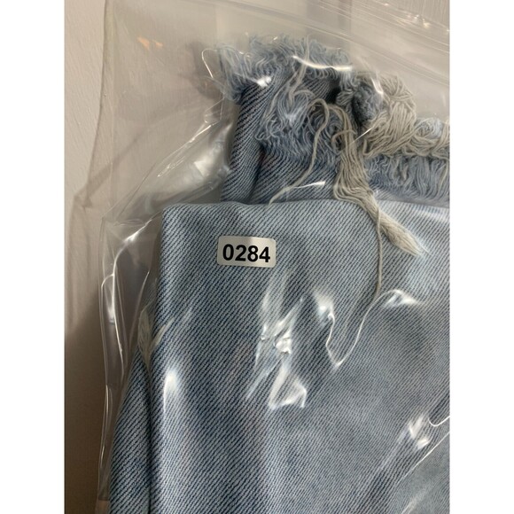 ABERCROMBIE & FITCH 2 Distressed Destroyed Bootcut Fringe Cropped Blown-out Knee - Picture 11 of 11